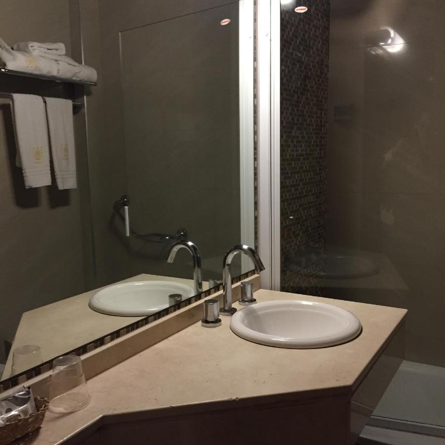 Hotel Napoleon Buenos Aires Buitenkant foto
